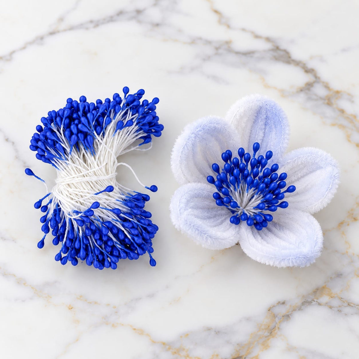 Blue Artificial Flower Polons / Stamens for Flower Making – 5–6 CM | Approx. 20–22 GM Pack 01601c14