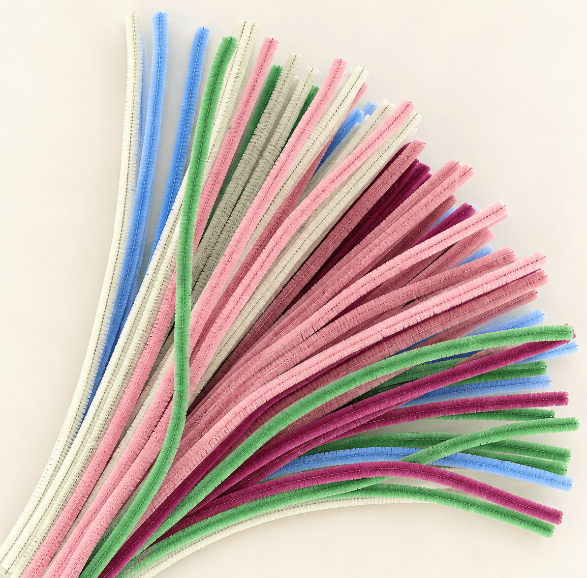 Fluffy Vintage Family Mix 6MM Pipe Cleaners for DIY Crafts – Pink, White, Blue, Green & Wine | Approx. 100 Pcs