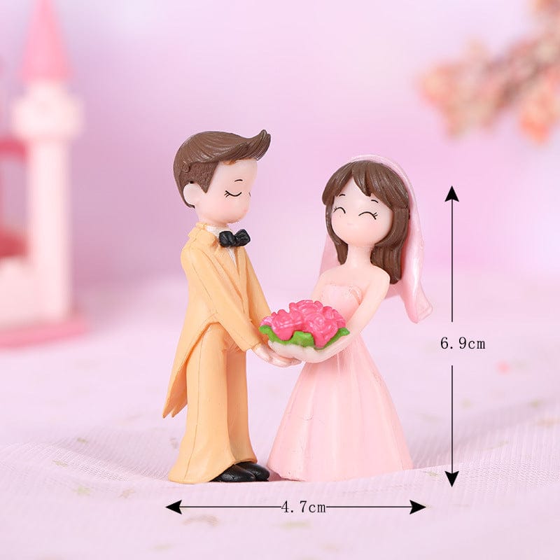 Crafteria A Bride and groom Couple Miniature