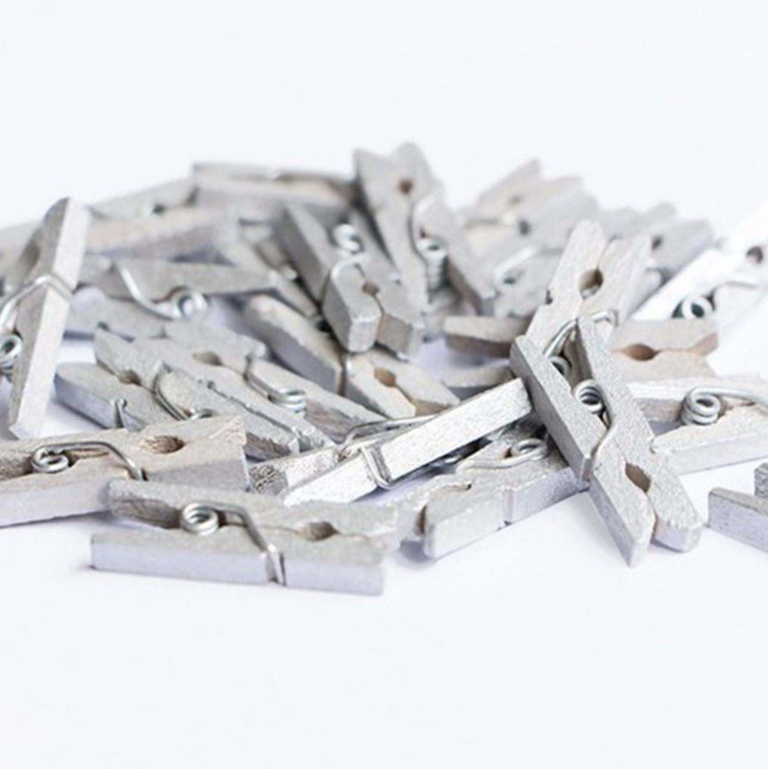 Metallic Wooden Clips (SILVER) (3CM)