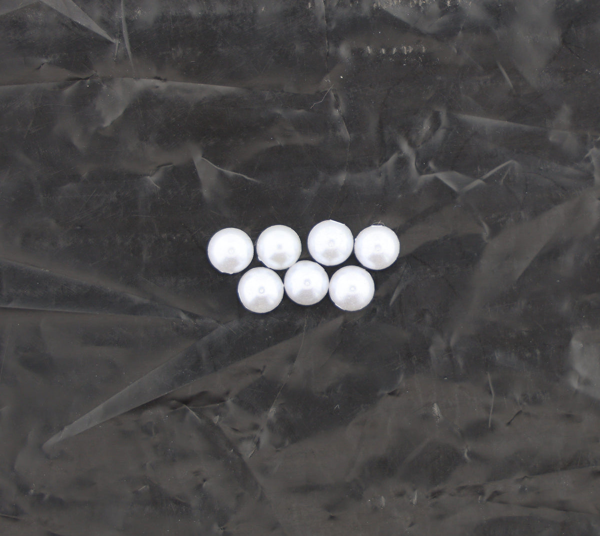 6MM White Pearl Moti – Round Glossy Craft Pearl Beads for Jewellery Making, DIY & Decoration | Pack of Approx. 25 GM