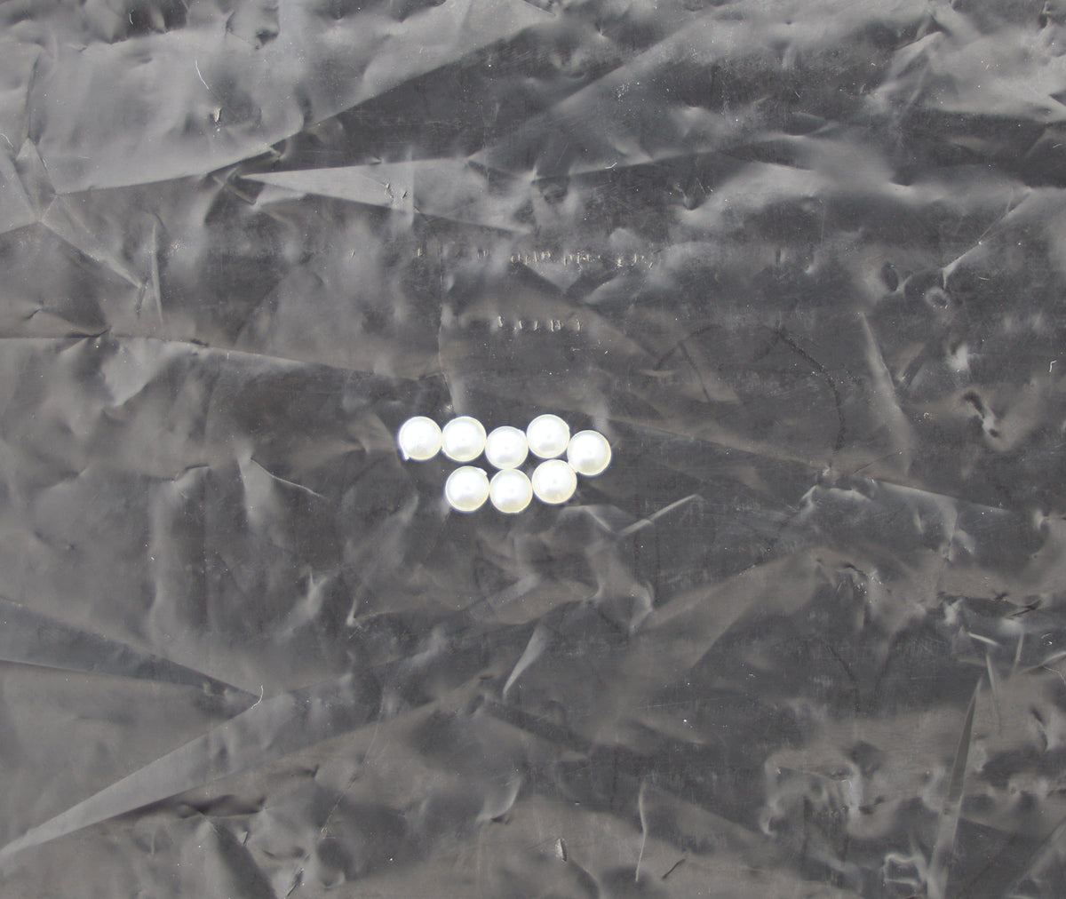 4MM Cream Pearl Moti – Small Round Glossy Craft Pearls for Jewellery Making, DIY & Decoration | Pack of Approx. 25 GM