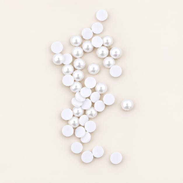 6MM White Pearl Moti – Round Glossy Craft Pearl Beads for Jewellery Making, DIY & Decoration | Pack of Approx. 25 GM MT0602