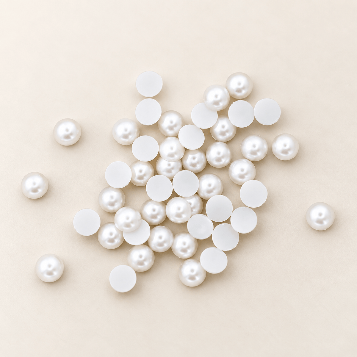10MM White Pearl Moti Beads – Round Glossy Craft Pearls for Jewellery Making, DIY & Decoration | Pack of Approx. 25 GM MT1002